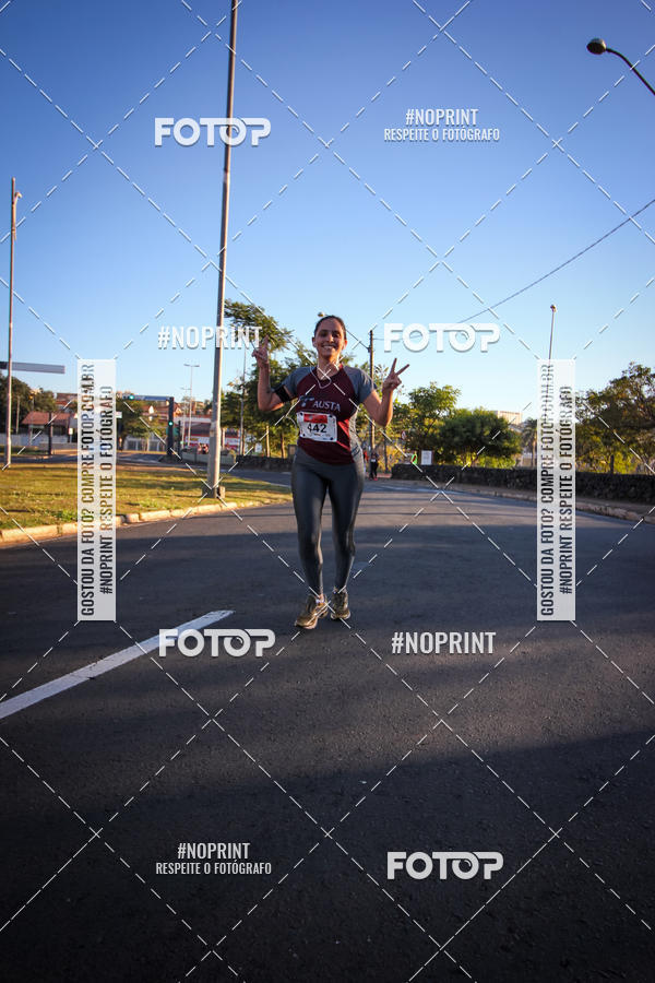 Buy your photos of the eventCorrida 8K Austa on Fotop