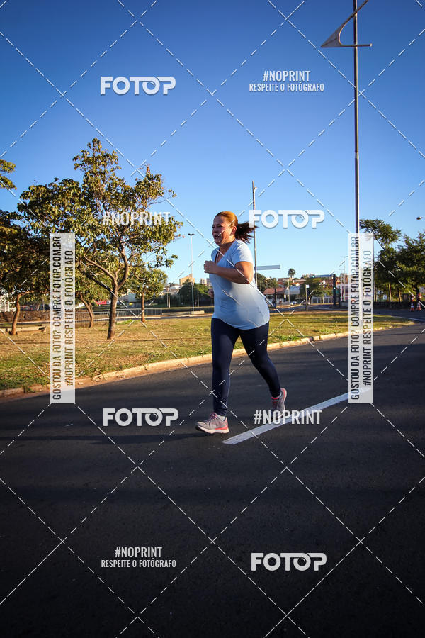 Buy your photos of the eventCorrida 8K Austa on Fotop
