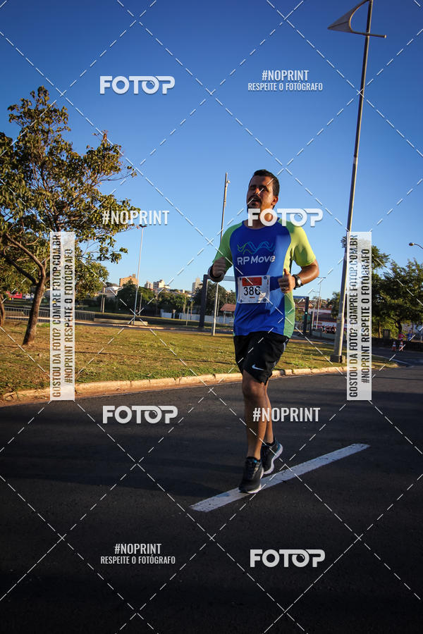 Buy your photos of the eventCorrida 8K Austa on Fotop