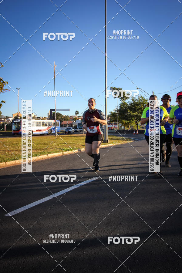 Buy your photos of the eventCorrida 8K Austa on Fotop