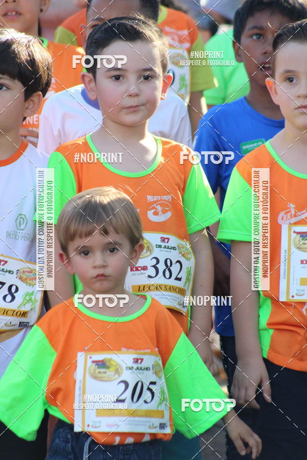 Buy your photos of the eventCorrida e Festa Julina Corupin on Fotop