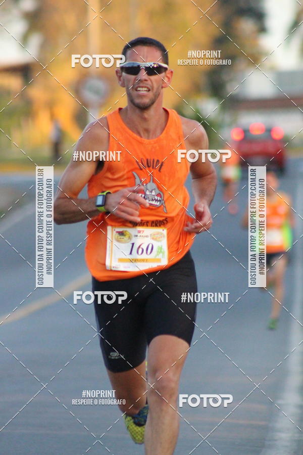 Buy your photos of the eventCorrida e Festa Julina Corupin on Fotop