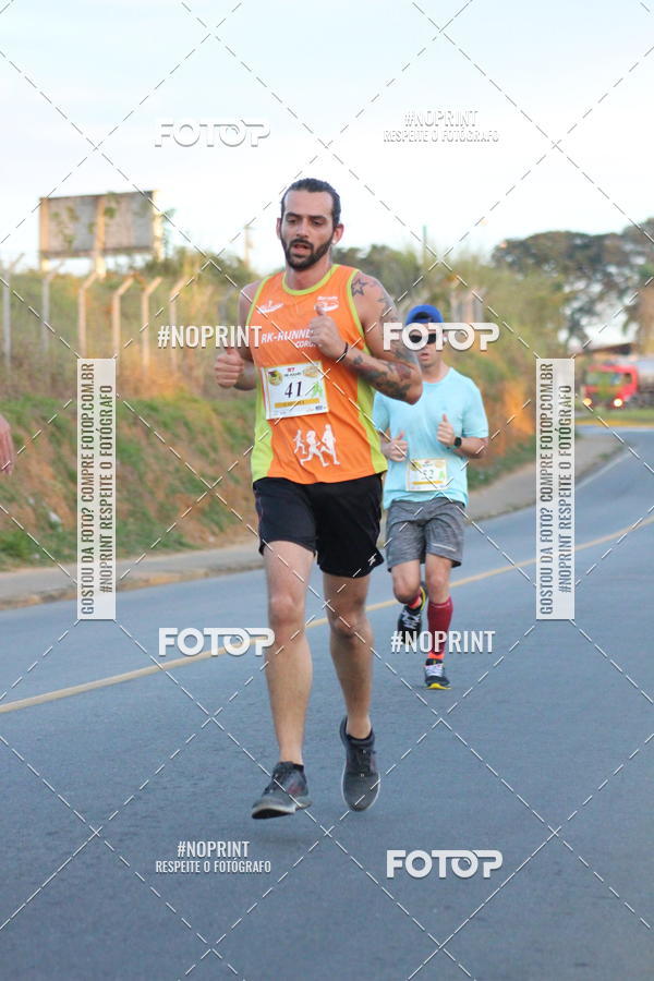 Buy your photos of the eventCorrida e Festa Julina Corupin on Fotop