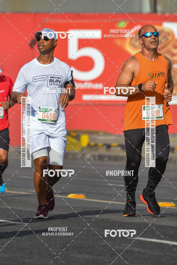 Buy your photos of the event47 CORRIDA DUQUE DE CAXIAS on Fotop