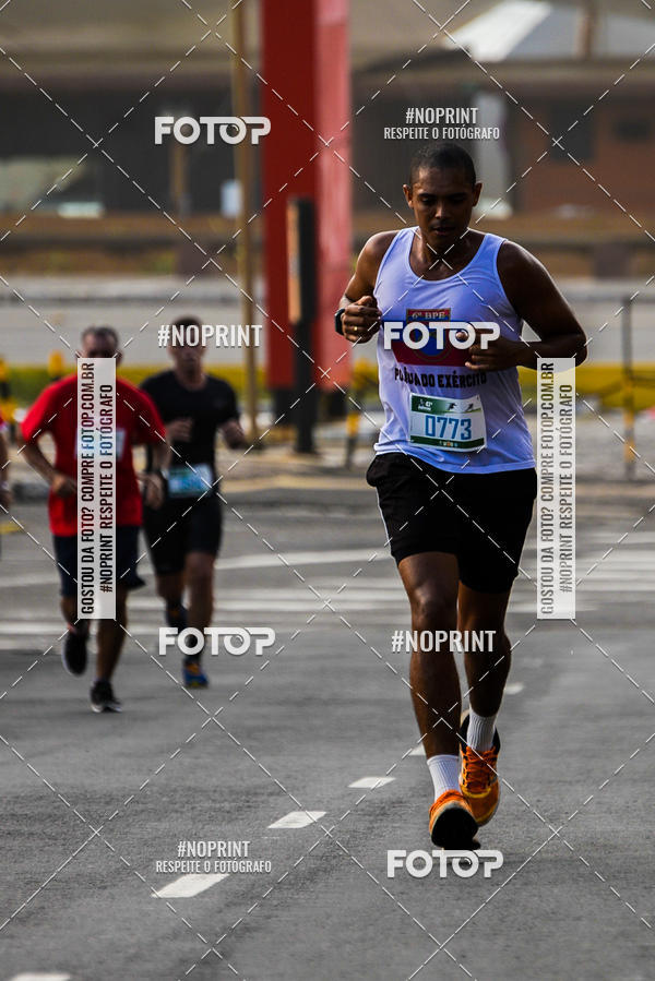 Buy your photos of the event47� CORRIDA DUQUE DE CAXIAS on Fotop