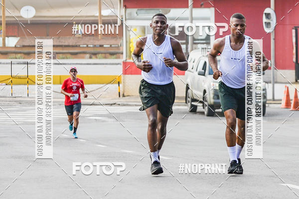 Buy your photos of the event47� CORRIDA DUQUE DE CAXIAS on Fotop