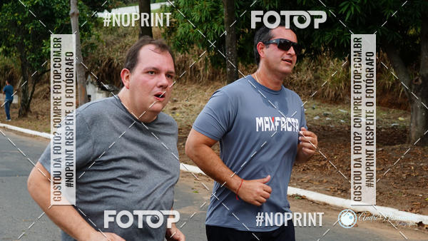 Buy your photos of the eventIV Corrida Vale Histrico  on Fotop