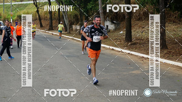 Buy your photos of the eventIV Corrida Vale Histrico  on Fotop