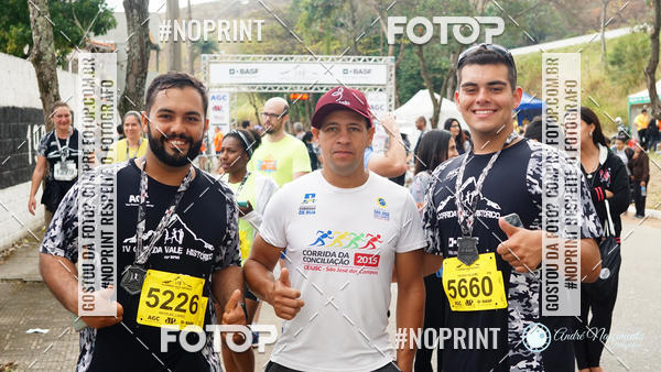 Buy your photos of the eventIV Corrida Vale Histrico  on Fotop
