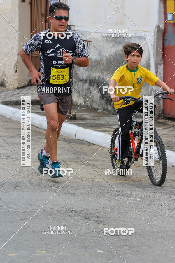 Buy your photos of the eventIV Corrida Vale Histrico  on Fotop