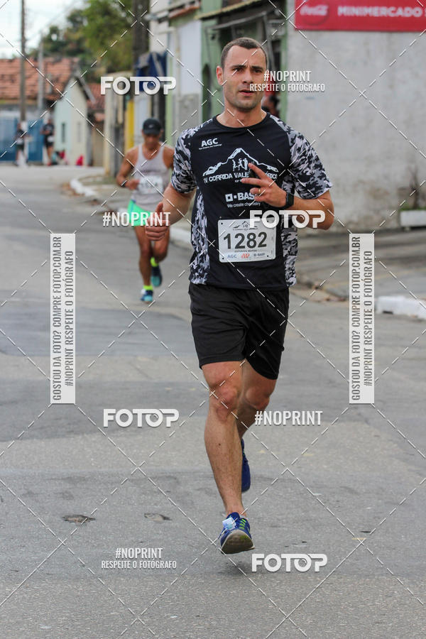 Buy your photos of the eventIV Corrida Vale Histrico  on Fotop