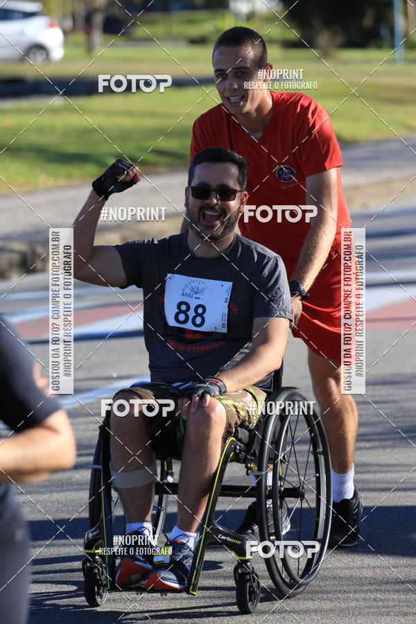 Buy your photos of the event8 Corrida da APAE - Poos de Caldas MG on Fotop