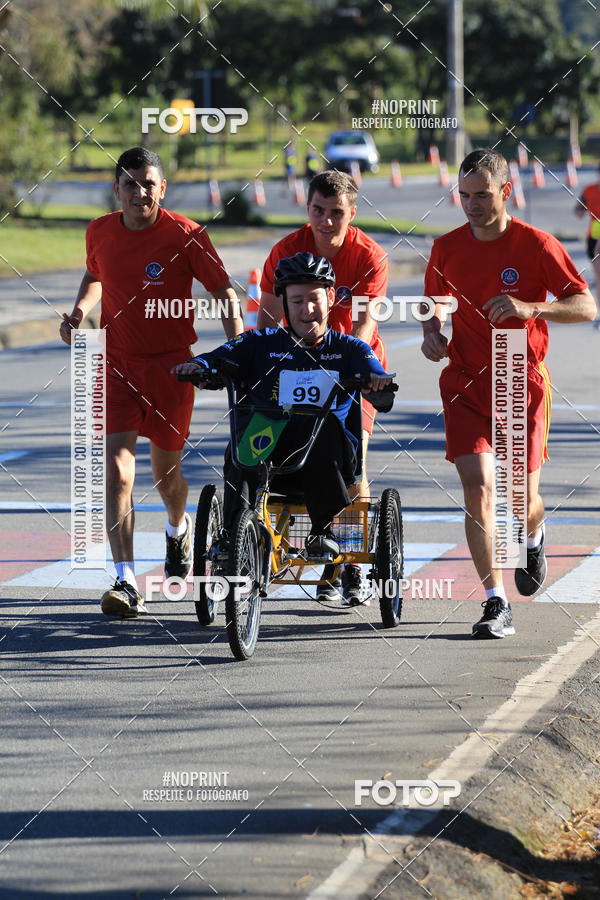 Buy your photos of the event8 Corrida da APAE - Poos de Caldas MG on Fotop