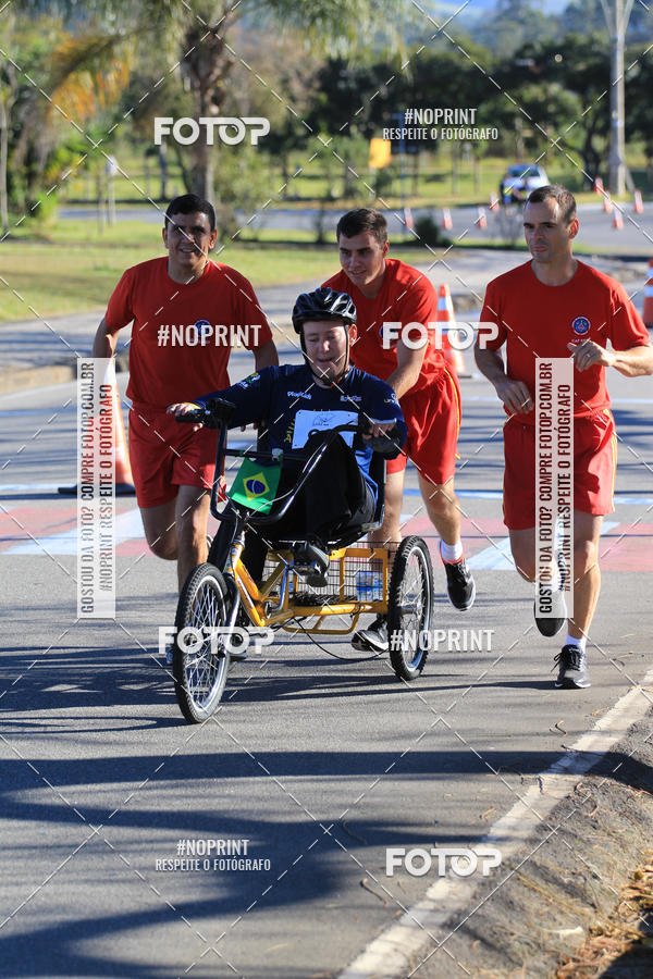Buy your photos of the event8 Corrida da APAE - Poos de Caldas MG on Fotop