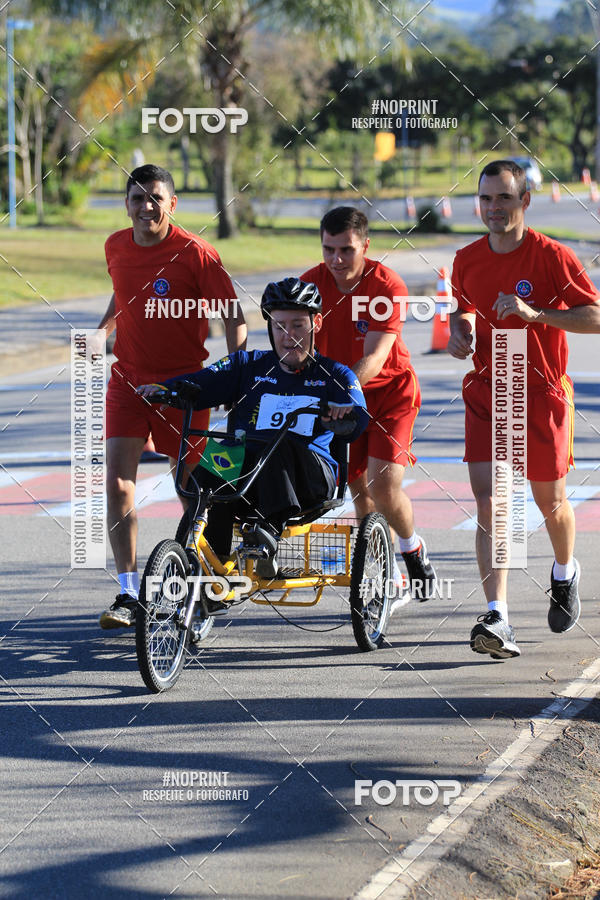 Buy your photos of the event8 Corrida da APAE - Poos de Caldas MG on Fotop