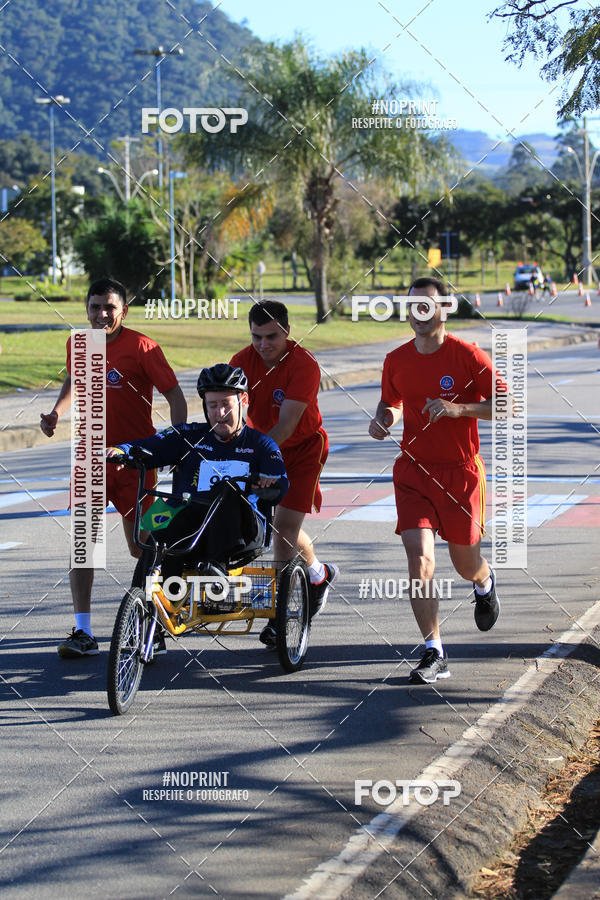 Buy your photos of the event8 Corrida da APAE - Poos de Caldas MG on Fotop