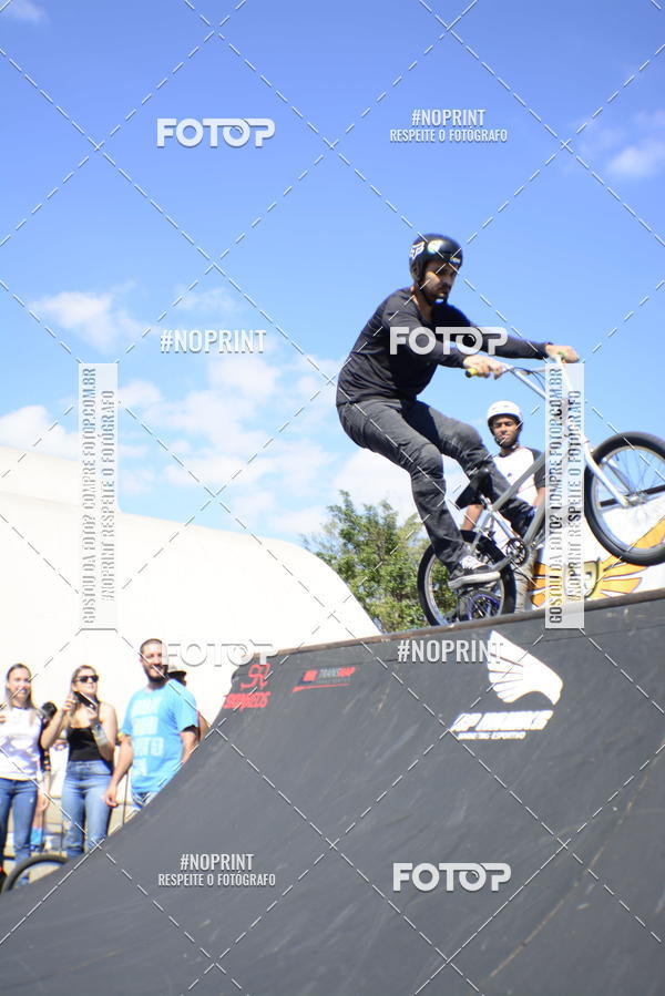 Buy your photos of the eventShimano Fest 2019 on Fotop