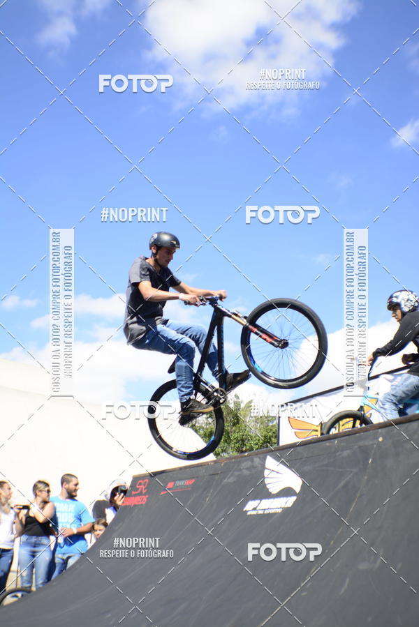 Buy your photos of the eventShimano Fest 2019 on Fotop