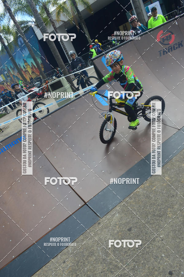 Buy your photos of the eventShimano Fest 2019 on Fotop
