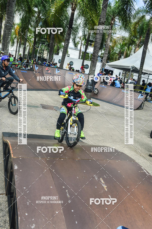 Buy your photos of the eventShimano Fest 2019 on Fotop