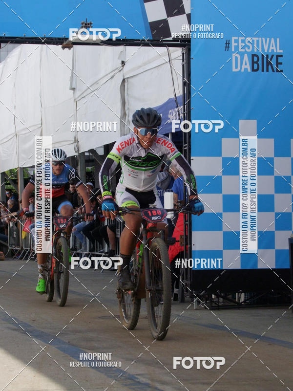 Buy your photos of the eventShimano Fest 2019 on Fotop