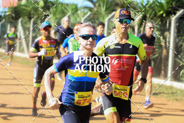 Buy your photos of the eventCROSS DUATHLON on Fotop