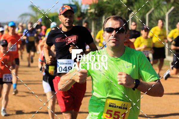 Buy your photos of the eventCROSS DUATHLON on Fotop