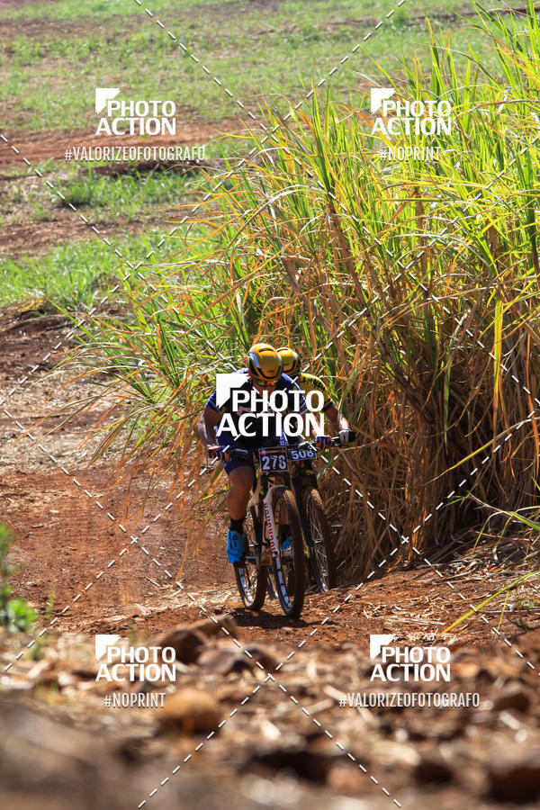 Buy your photos of the eventCROSS DUATHLON on Fotop
