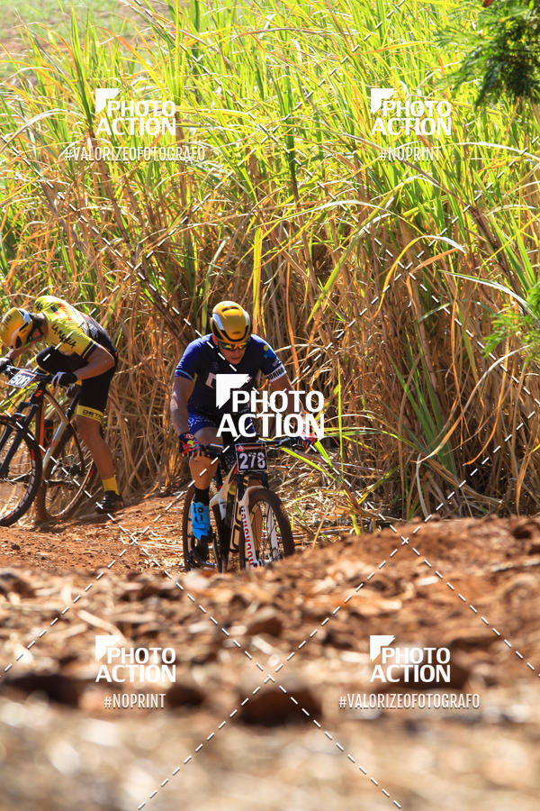 Buy your photos of the eventCROSS DUATHLON on Fotop