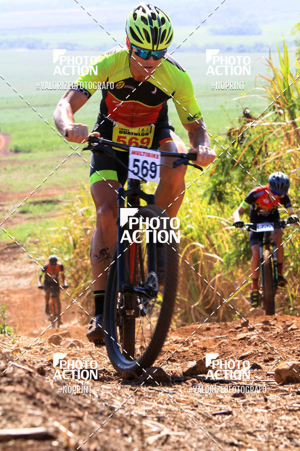 Buy your photos of the eventCROSS DUATHLON on Fotop