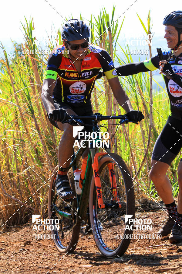 Buy your photos of the eventCROSS DUATHLON on Fotop