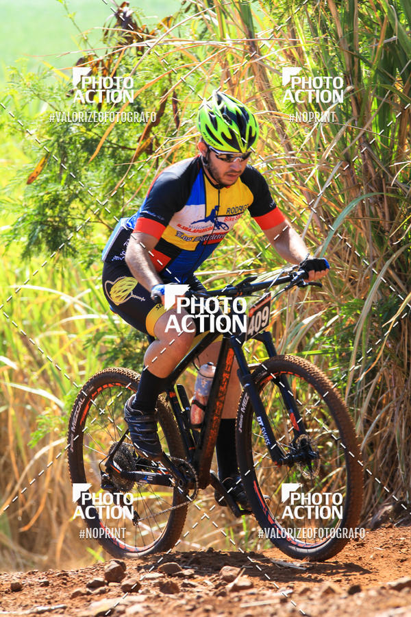 Buy your photos of the eventCROSS DUATHLON on Fotop