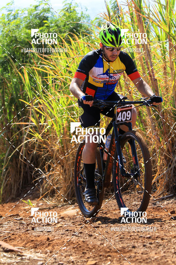 Buy your photos of the eventCROSS DUATHLON on Fotop