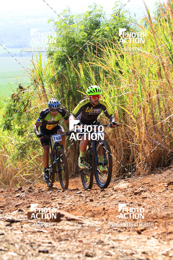 Buy your photos of the eventCROSS DUATHLON on Fotop