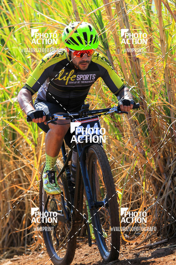 Buy your photos of the eventCROSS DUATHLON on Fotop