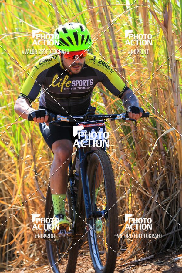 Buy your photos of the eventCROSS DUATHLON on Fotop