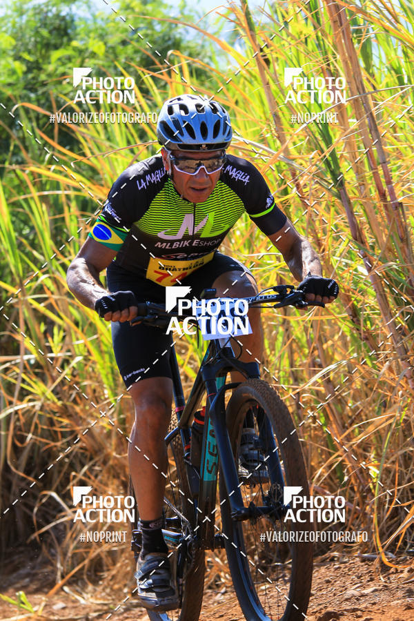 Buy your photos of the eventCROSS DUATHLON on Fotop
