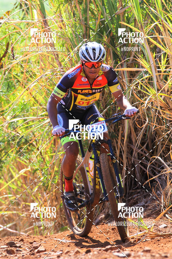 Buy your photos of the eventCROSS DUATHLON on Fotop