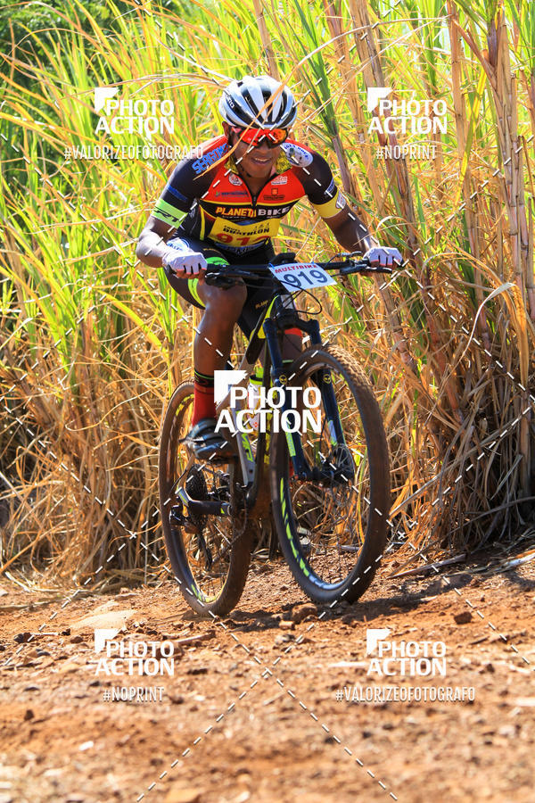 Buy your photos of the eventCROSS DUATHLON on Fotop
