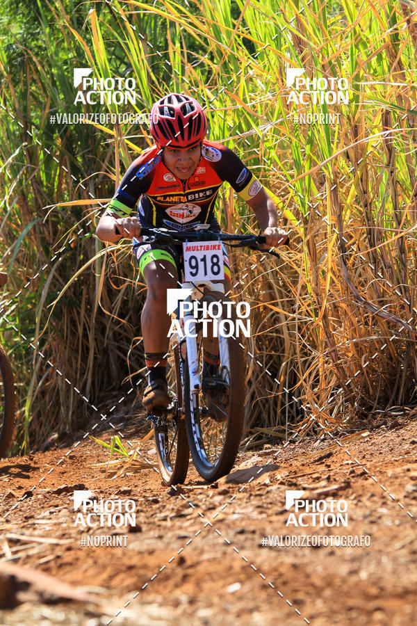 Buy your photos of the eventCROSS DUATHLON on Fotop