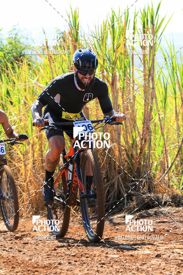 Buy your photos of the eventCROSS DUATHLON on Fotop