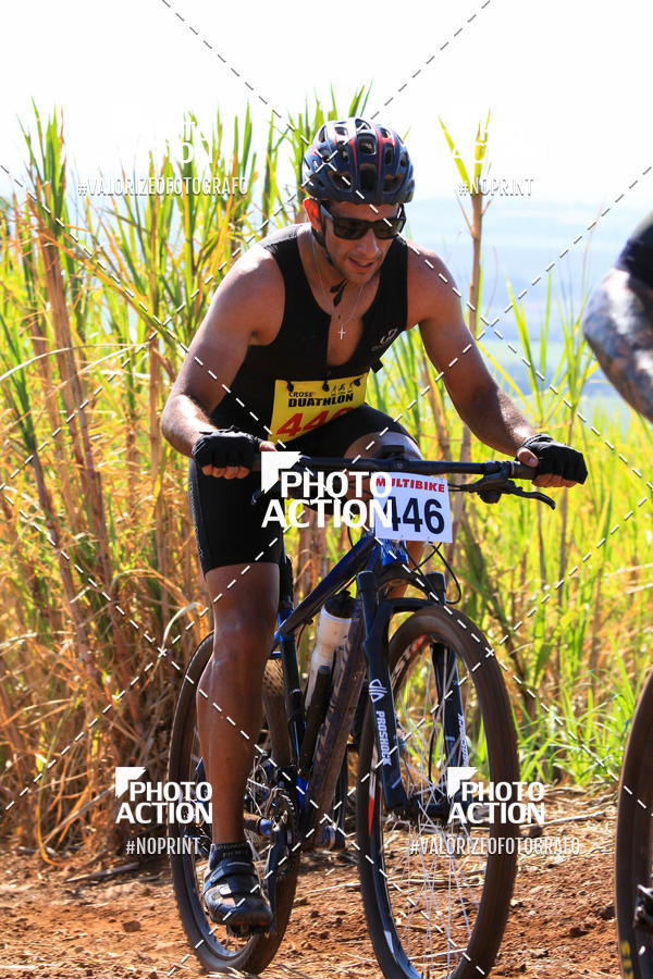 Buy your photos of the eventCROSS DUATHLON on Fotop