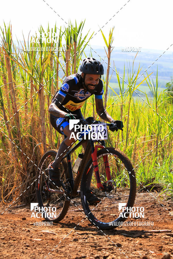 Buy your photos of the eventCROSS DUATHLON on Fotop