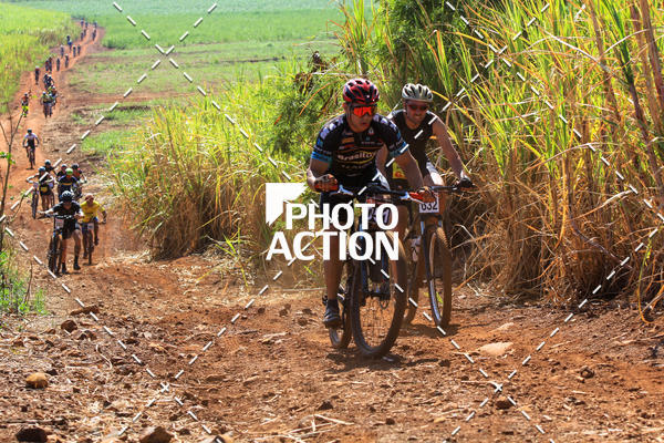 Buy your photos of the eventCROSS DUATHLON on Fotop