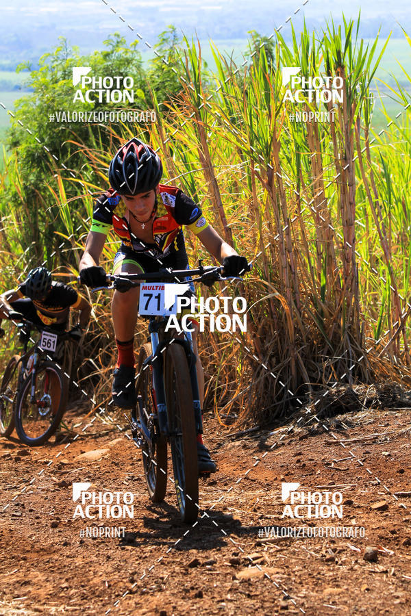 Buy your photos of the eventCROSS DUATHLON on Fotop