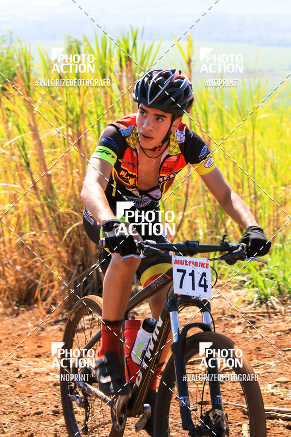 Buy your photos of the eventCROSS DUATHLON on Fotop