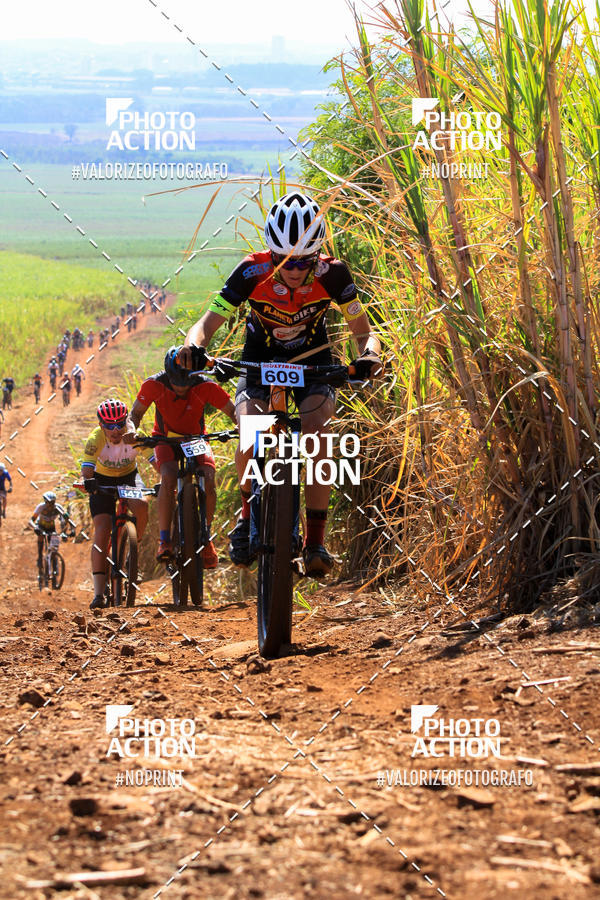 Buy your photos of the eventCROSS DUATHLON on Fotop