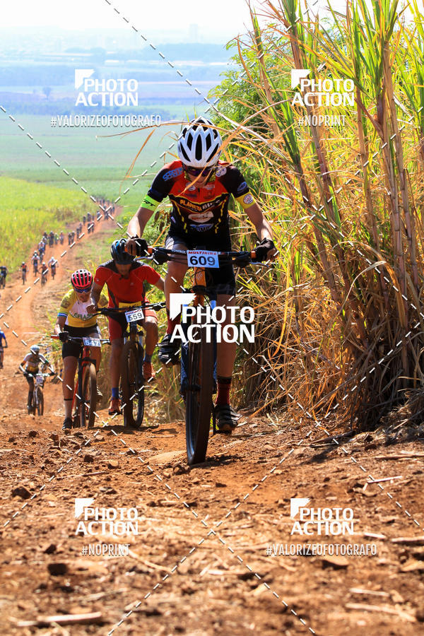 Buy your photos of the eventCROSS DUATHLON on Fotop
