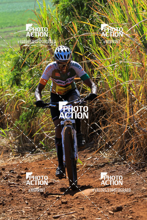 Buy your photos of the eventCROSS DUATHLON on Fotop