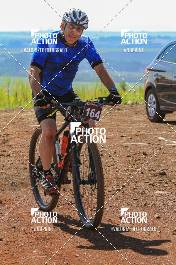 Buy your photos of the eventCROSS DUATHLON on Fotop